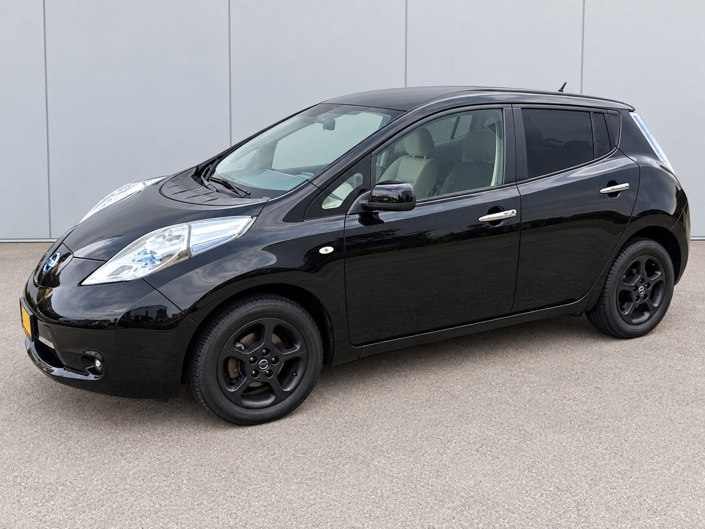 Nissan Leaf 2012, Auto's, Stof, Zwart, Origineel Nederlands, Elektrisch