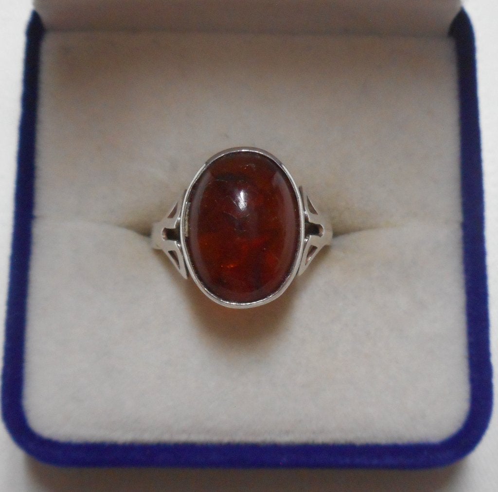 Prachtige zilveren Art Deco Fischland ring barnsteen nr.1745, Verzenden, Zilver, Ring