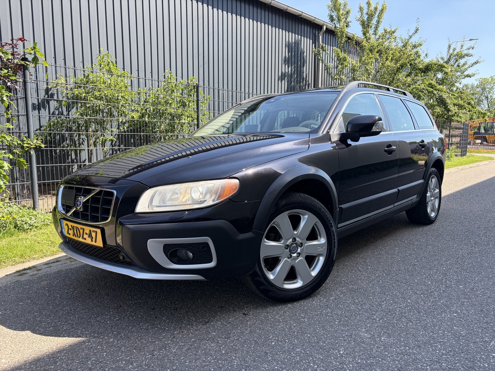 Volvo XC70 3.2 Summum / AUTOMAAT / LEER / SCHUIFDAK / KINDER, Automaat, 238 pk, XC70, Zwart