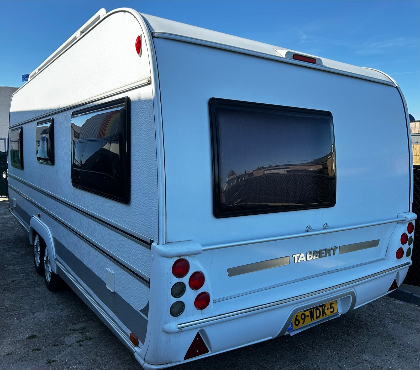 Tabbert Verdi Caravan met Airco en Douche, Caravans en Kamperen, Vast bed, Rondzit, Tabbert, Airco