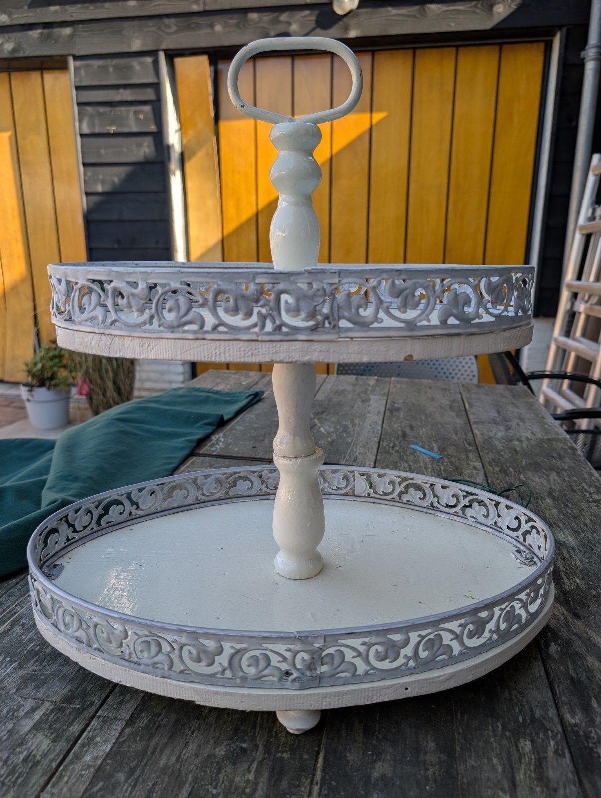 Decoratieve etagère voor binnen - Gebruikt, Ophalen, Etagère, Gebruikt, Metaal