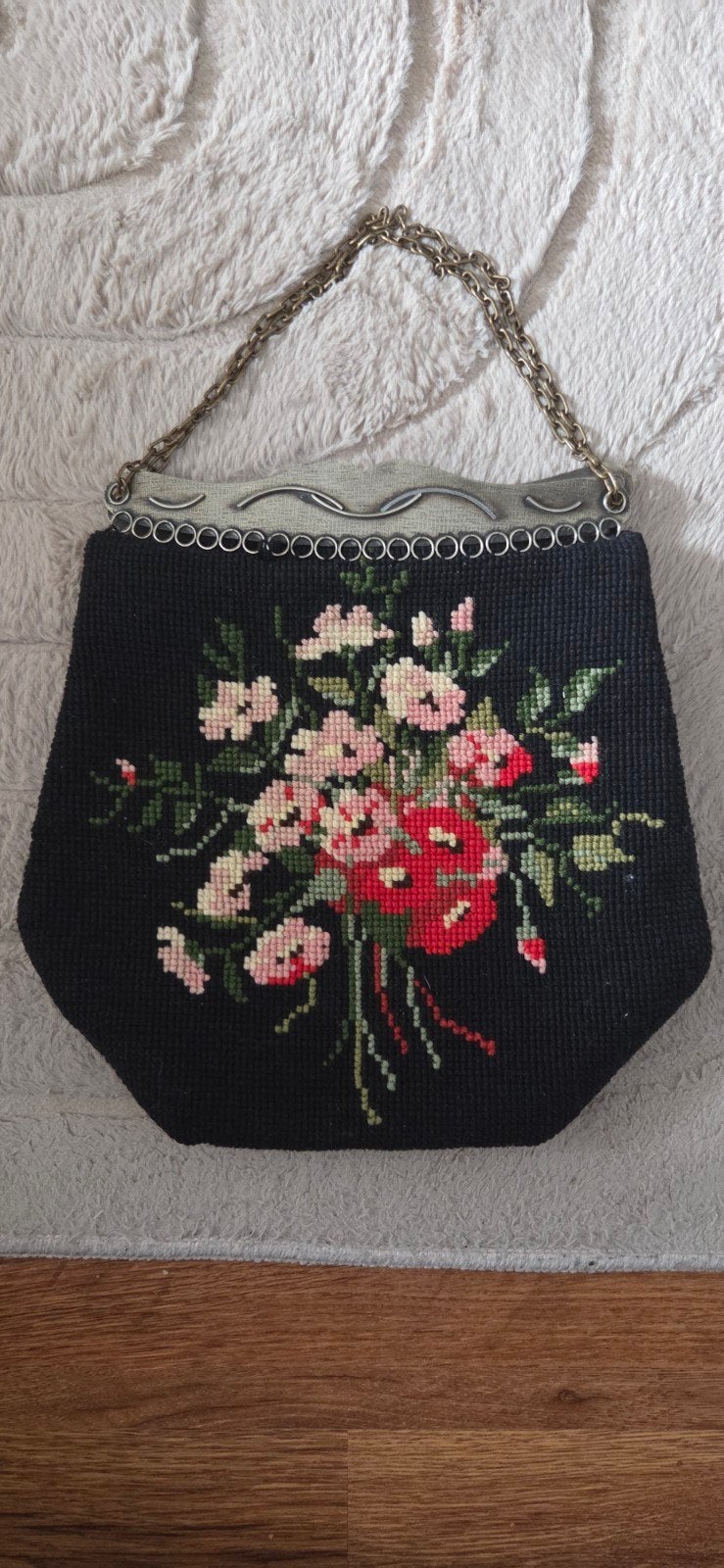 Vintage Geborduurde Avondtasje - Zwart met Bloemen (25x25cm), Ophalen of Verzenden, Zo goed als nieuw, Zwart, Avondtasje