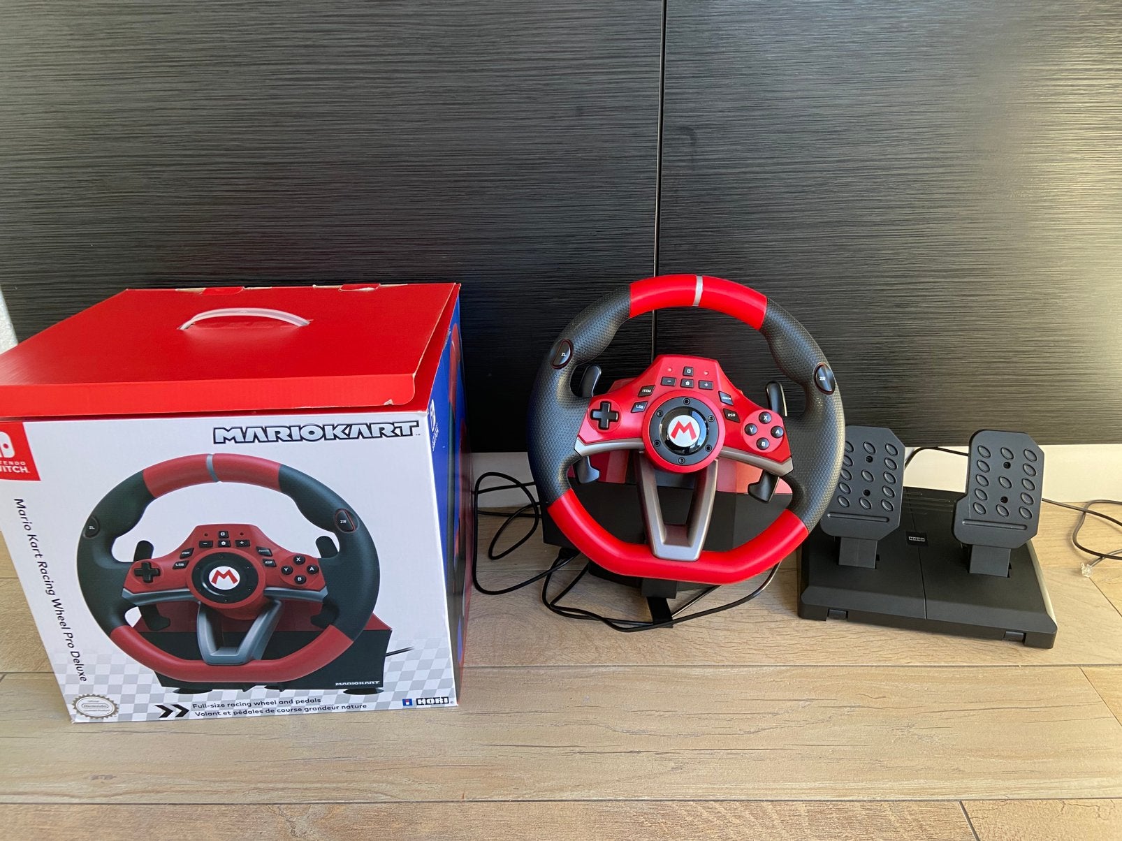 Hori Mario Kart Racing Wheel Pro Deluxe – Nintendo Switch, Spelcomputers en Games, Ophalen, Zo goed als nieuw, Racen en Vliegen