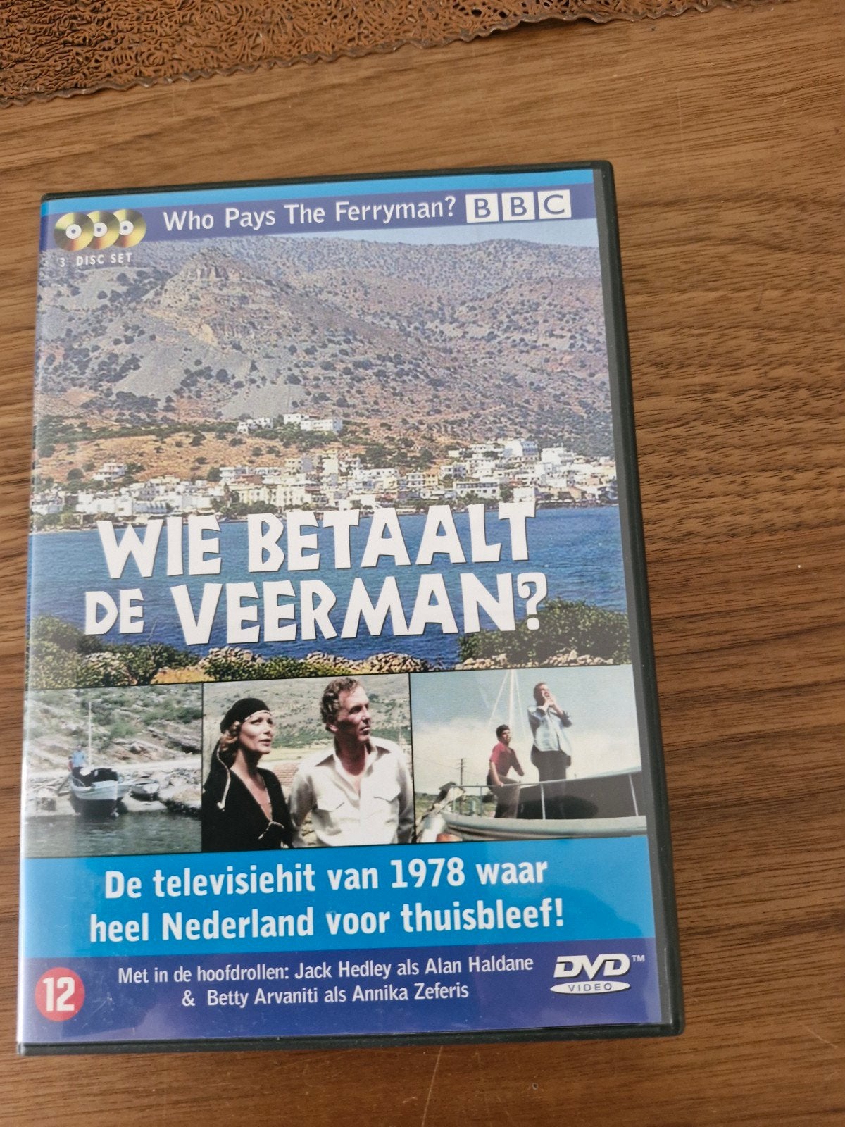 Wie Betaalt De Veerman? BBC TV-serie (3-disc set), Engels, Nederlands, Drama, Ophalen of Verzenden
