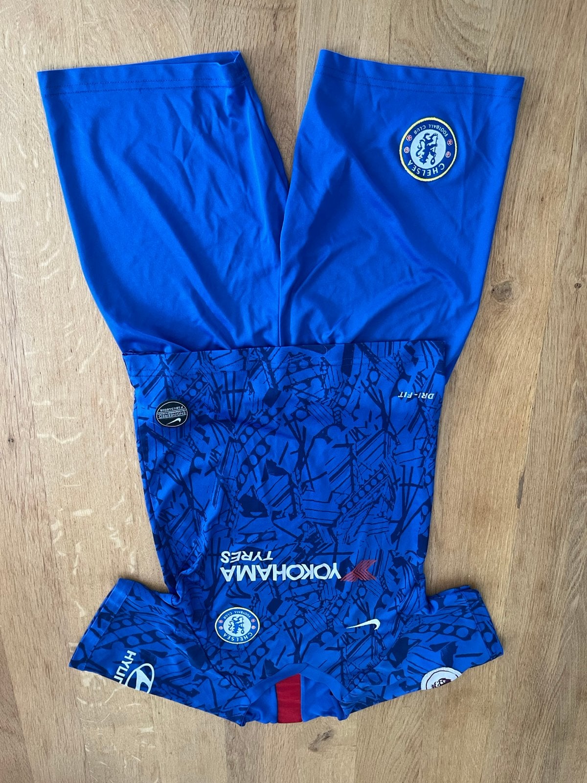 Voetbal tenue Chelsea, Maat XS of kleiner, Ophalen of Verzenden, Zo goed als nieuw, Set