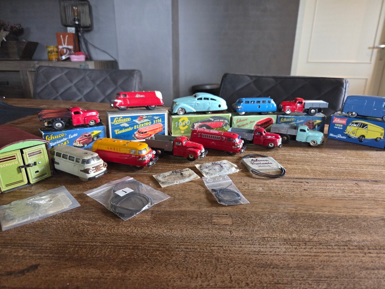 Grote collectie Schuco Varianto modelauto's en accessoires, Ophalen of Verzenden, Gebruikt