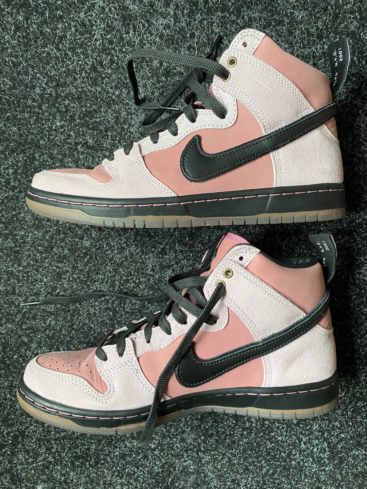 Zeldzame KCDC x Nike SB Dunk High - Maat 41, Ophalen of Verzenden, Roze, Sneakers of Gympen, Zo goed als nieuw