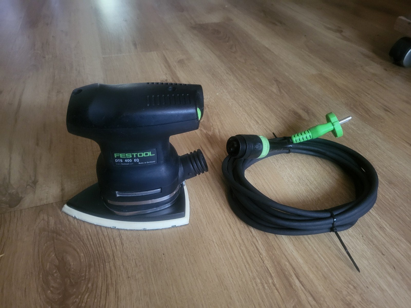 Festool schuurmachine DTS 400 EQ, Ophalen of Verzenden, Zo goed als nieuw, Minder dan 600 watt, Vlakschuurmachine