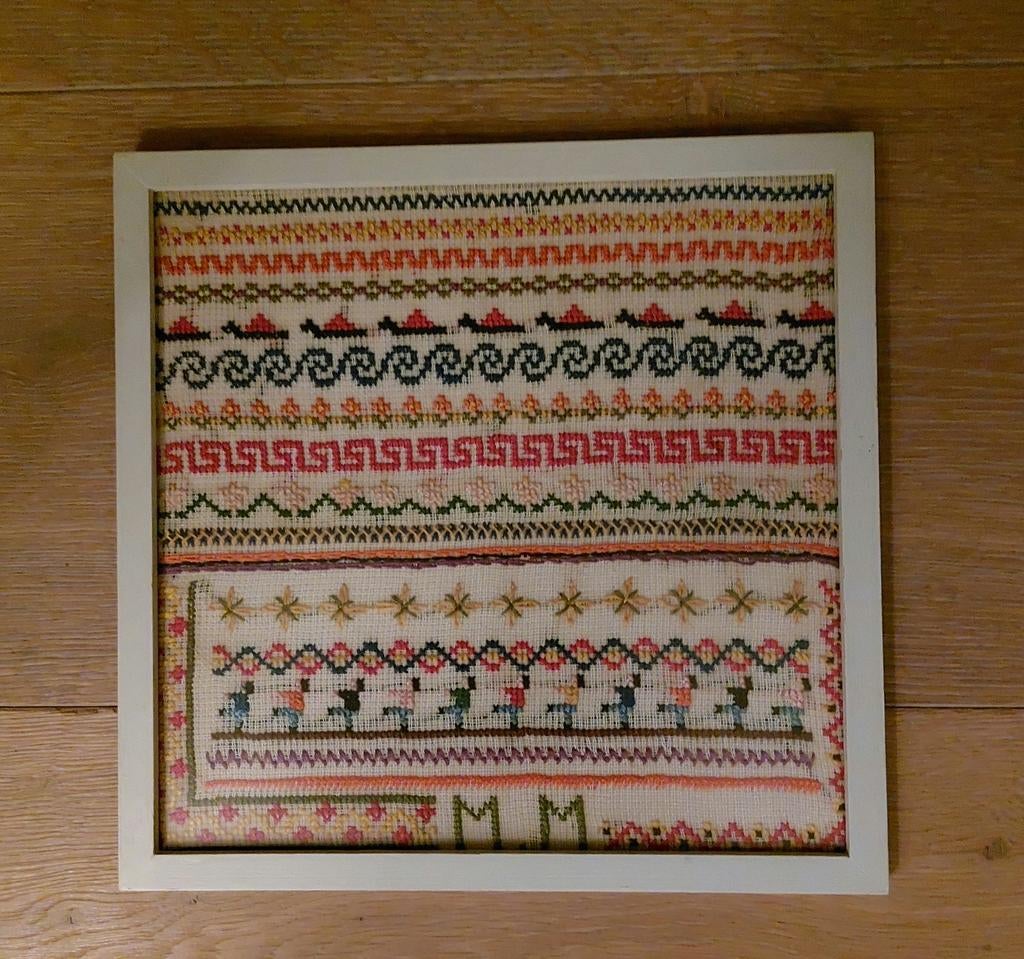 Te Koop igs Oude Geborduurde Merklap jaren 60 12.25 Weesp, Ophalen of Verzenden, Gebruikt, Patroon