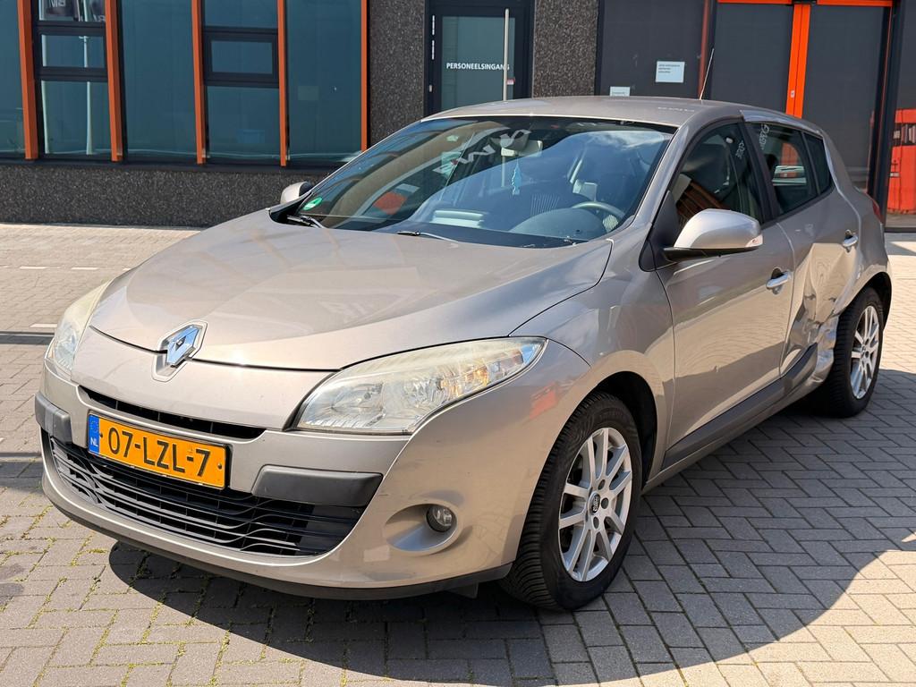 Renault Mégane 1.6 Celsium, Auto's, Renault, Bedrijf, Te koop, Mégane, ABS, Airbags, Airconditioning, Bi-Xenon koplampen, Bochtverlichting