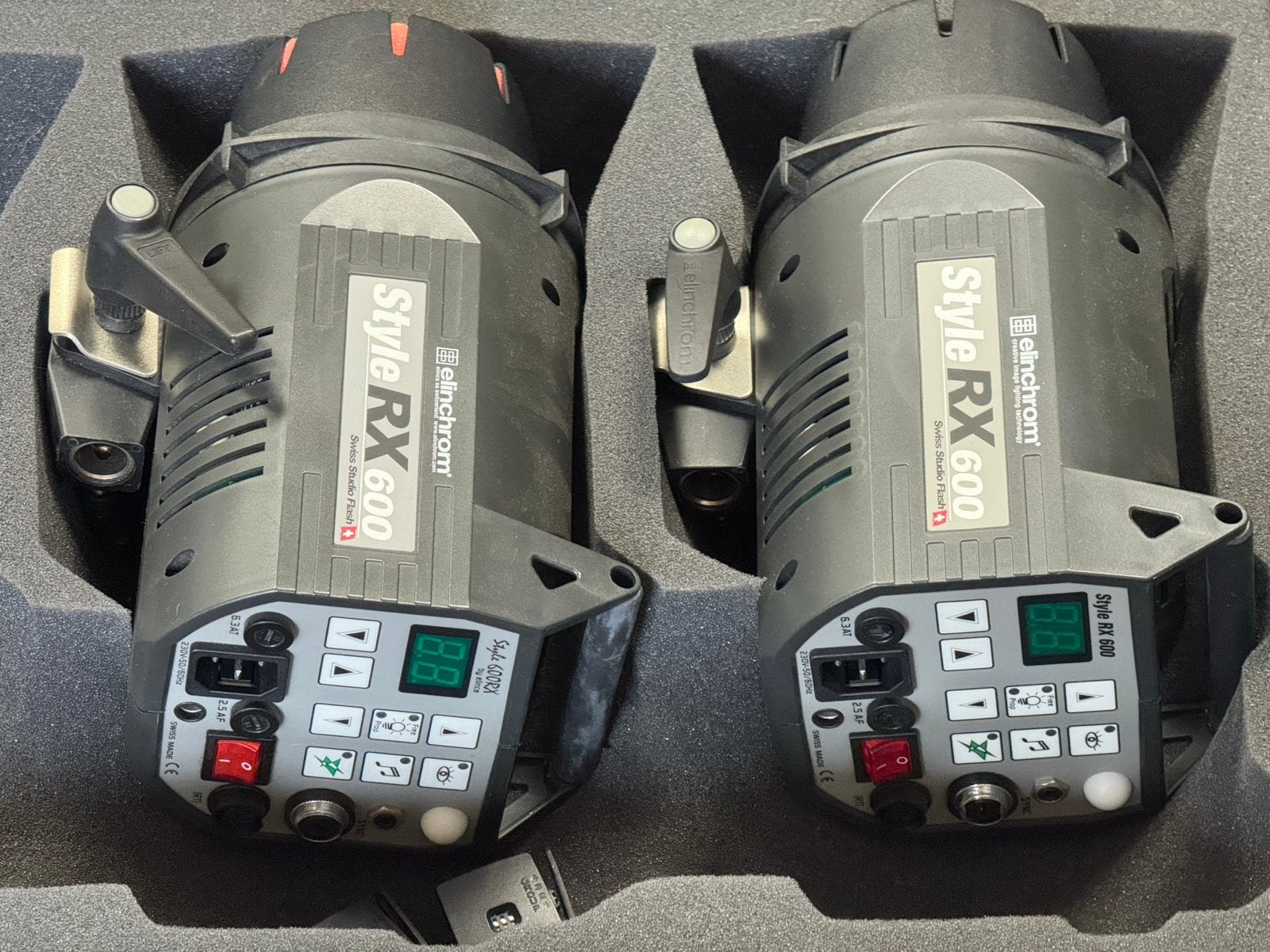 2x Elinchrom Style RX 600 flitslampen in koffer, Overige merken, Flitser, Ophalen, Gebruikt