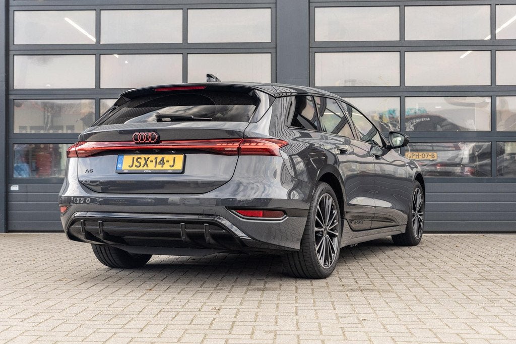 Audi A6 Avant e-tron Performance 367pk Advanced Edition 100, Auto's, Audi, Automaat, 12 maanden, Achterwielaandrijving, Zilver of Grijs