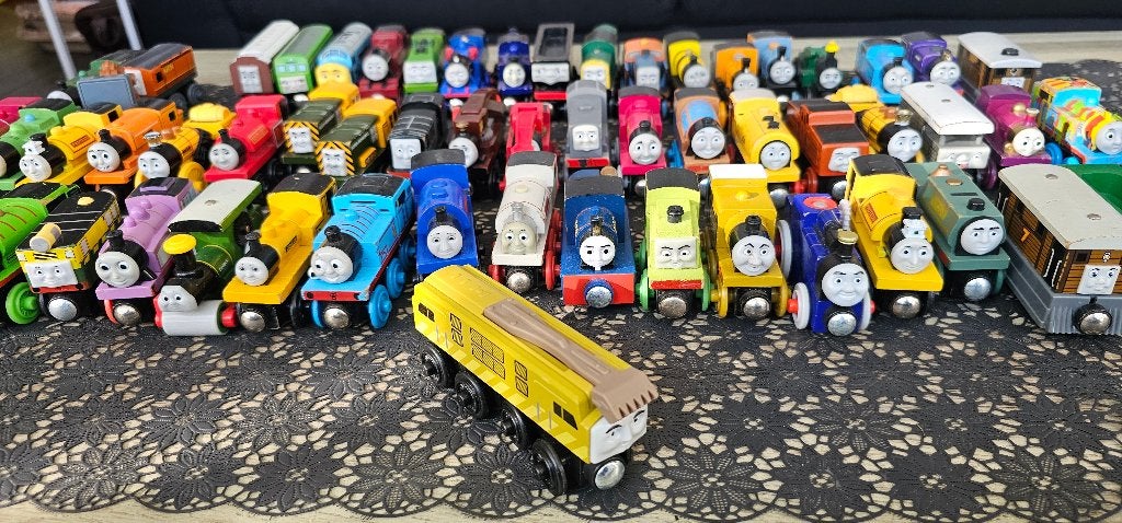 Thomas de trein Hout Diesel 10, Ophalen of Verzenden, Zo goed als nieuw