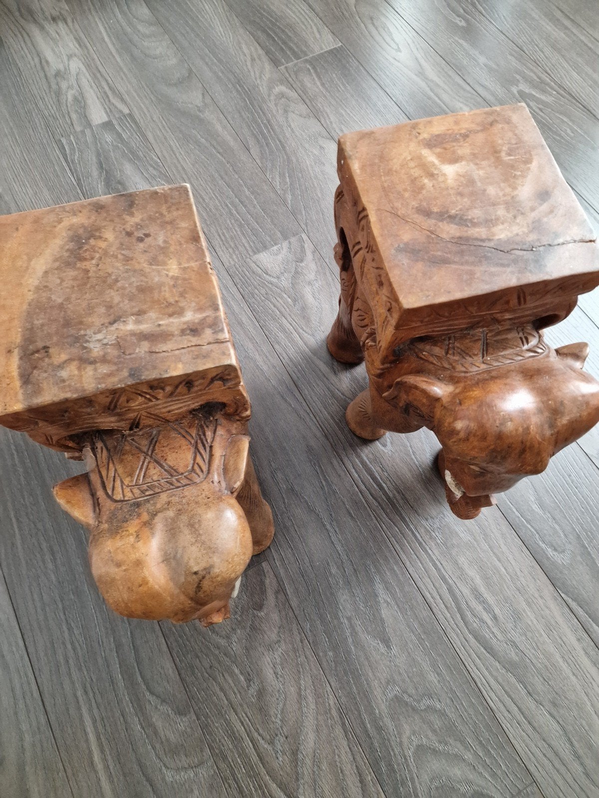 Vintage Handgesneden Houten Olifant Kruk - Bijzettafel / Pla