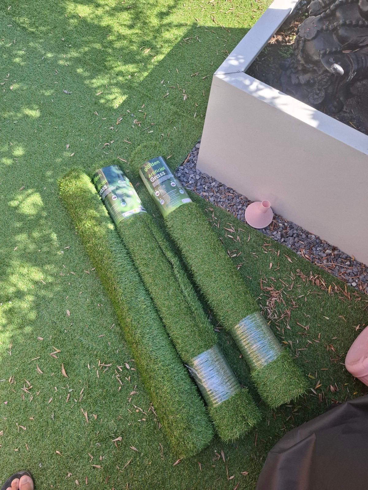 Kunstgras hoogpolig 2 rollen van 1 x 2.5 action, Ophalen, Nieuw
