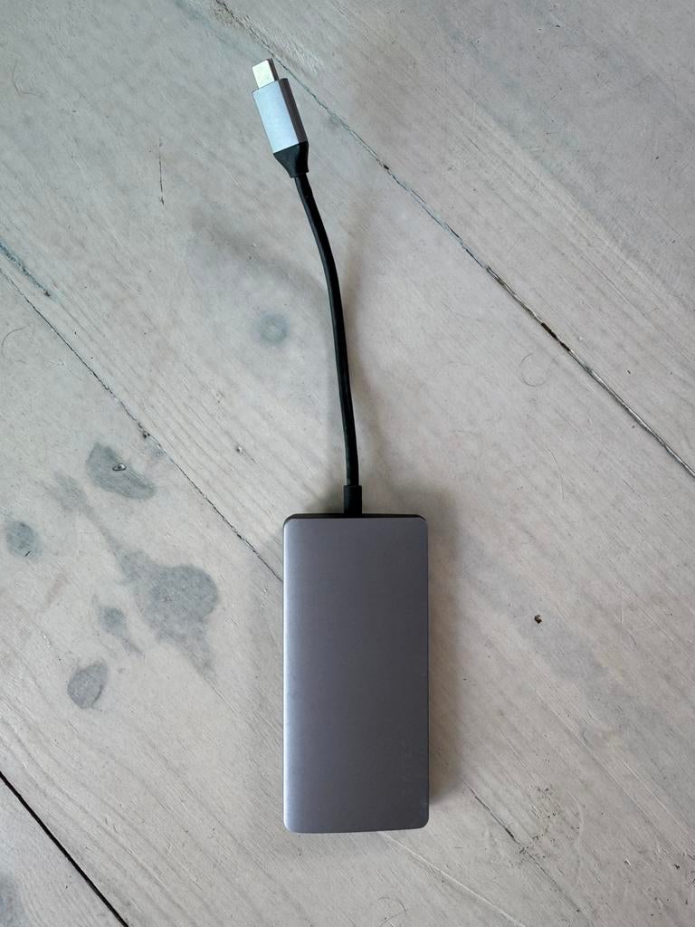 Satechi hub - usb c - ethernet, Computers en Software, Pc- en Netwerkkabels, Ophalen of Verzenden, Gebruikt