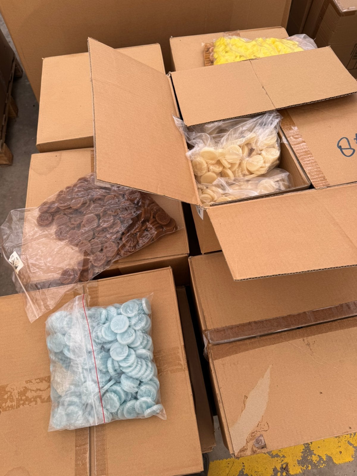 Mix partij smelt chips verschillende geuren 160 zakken, Ophalen, Nieuw