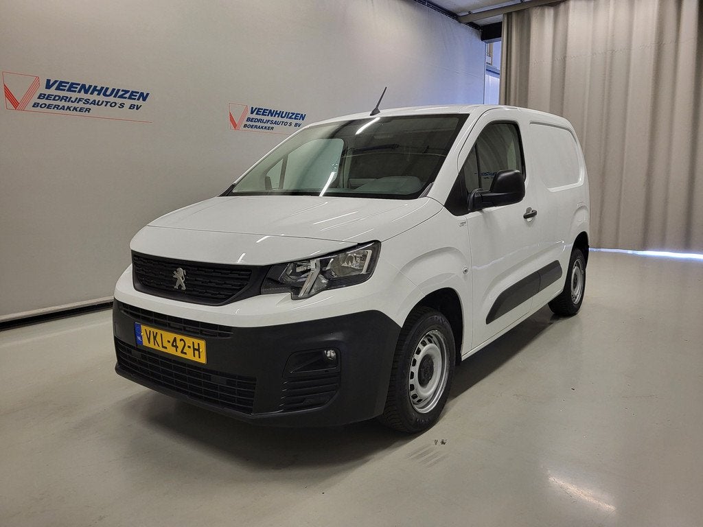 Peugeot Partner 1.2PureTech 111pk Benzine!, Voorwielaandrijving, Gebruikt, Euro 6, 1199 cc