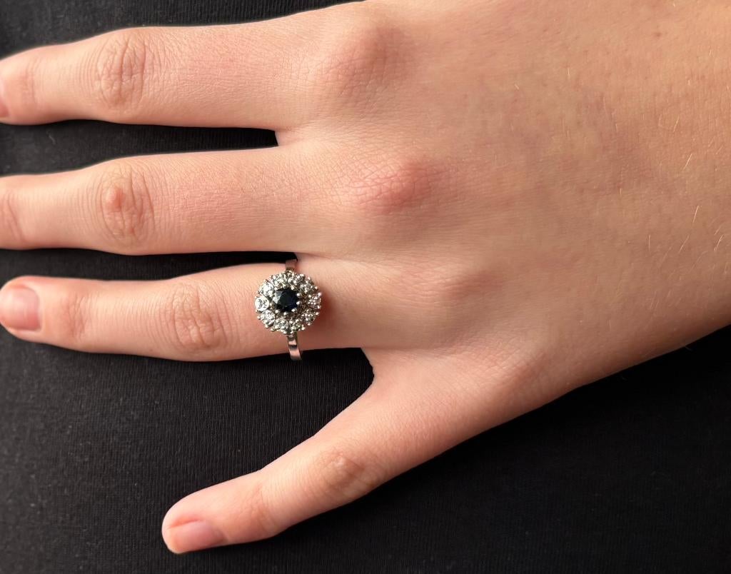 Diamanten saffier rozet 14k gouden entourage ring dame fraai, Voordeelsieraden, Verzenden, Zo goed als nieuw, 17 tot 18