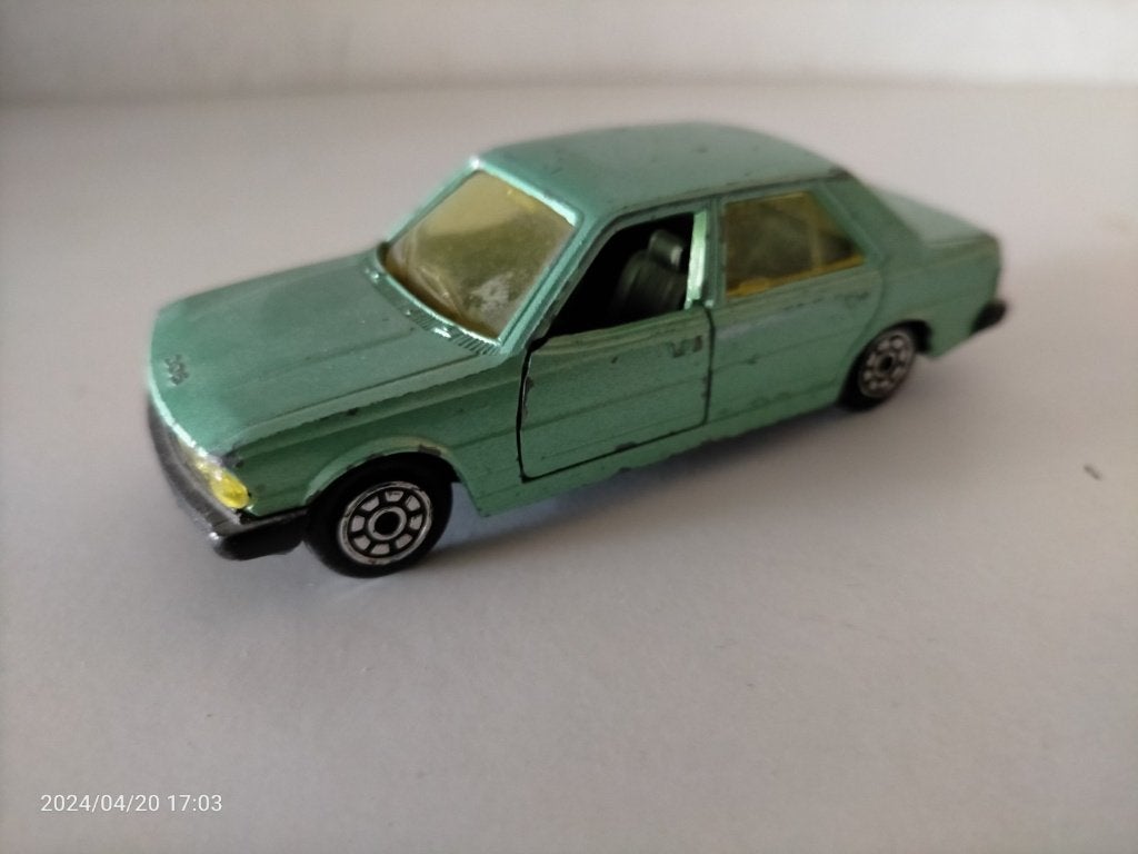 Norev Peugeot 305 groen, Verzenden, Auto, Norev