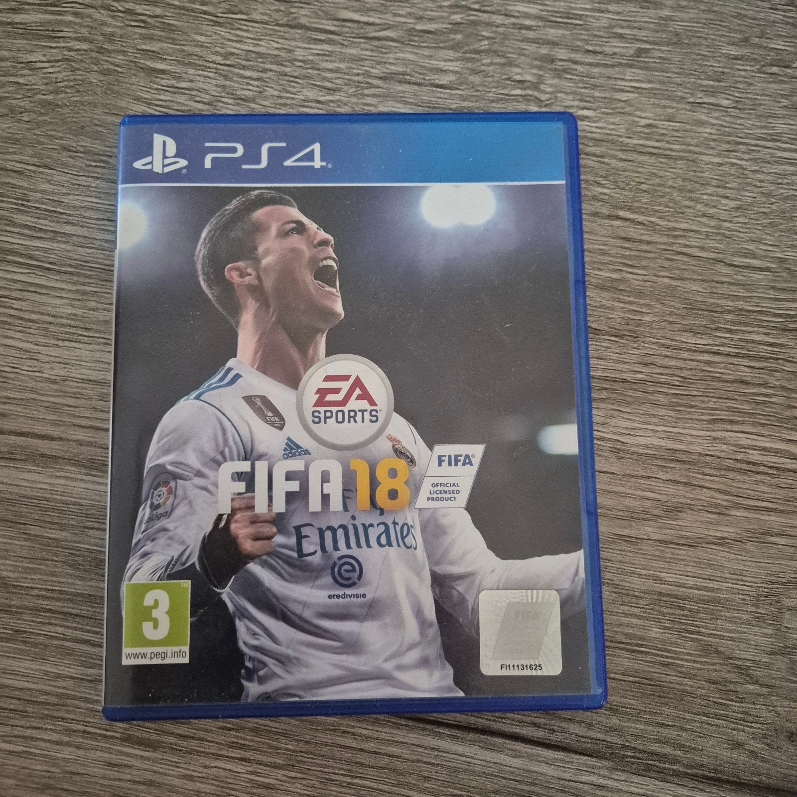 FIFA 18 voor PS4 - Voetbalgame, Gebruikt, Ophalen of Verzenden, Eén computer, Sport
