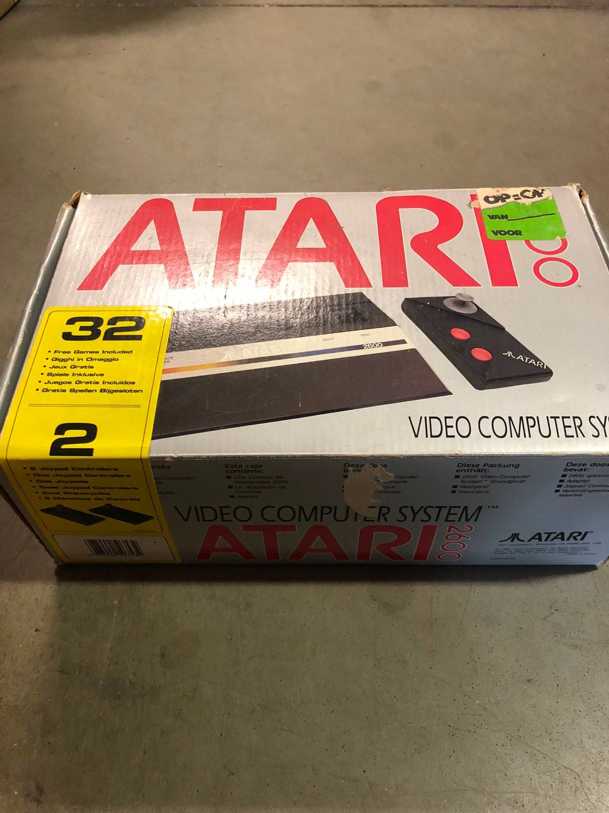 Atari 2600 Junior CIB - Compleet met 32-in-1 cartridge, Spelcomputers en Games, Spelcomputers | Atari, Verzenden, Met 2 controllers
