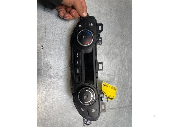 Kachel Bedieningspaneel van een Hyundai I10, Gebruikt, -, -, Ophalen of Verzenden