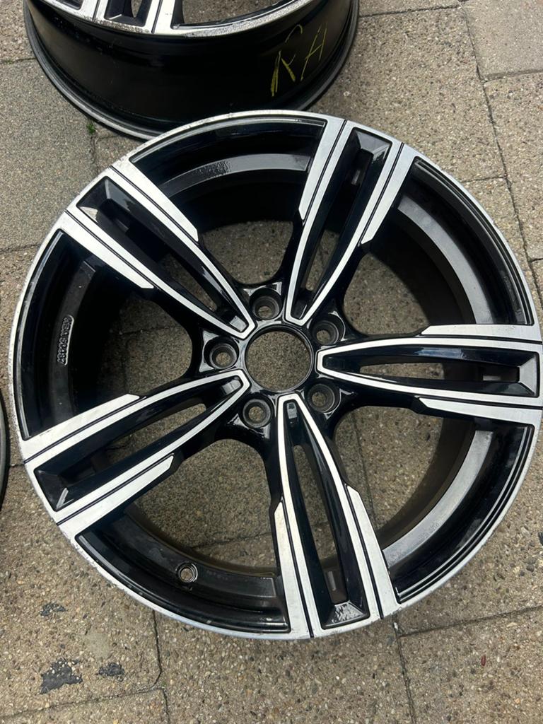 Set van 4 gebruikte 18 inch velgen, zwart/zilver, Auto-onderdelen, Banden en Velgen, 18 inch, Gebruikt, Velg(en), Ophalen of Verzenden