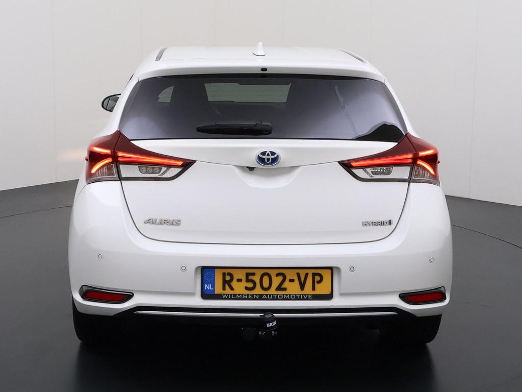Toyota Auris 1.8 Hybrid Executive Go, Auto's, Gebruikt, Euro 6, 4 cilinders, Wit
