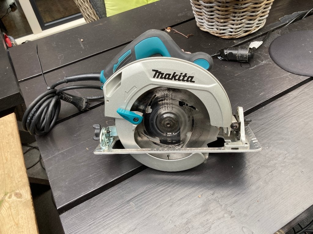 Handcirkelzaag MAKITA, Cirkelzaag, Ophalen of Verzenden, Zo goed als nieuw, Makita