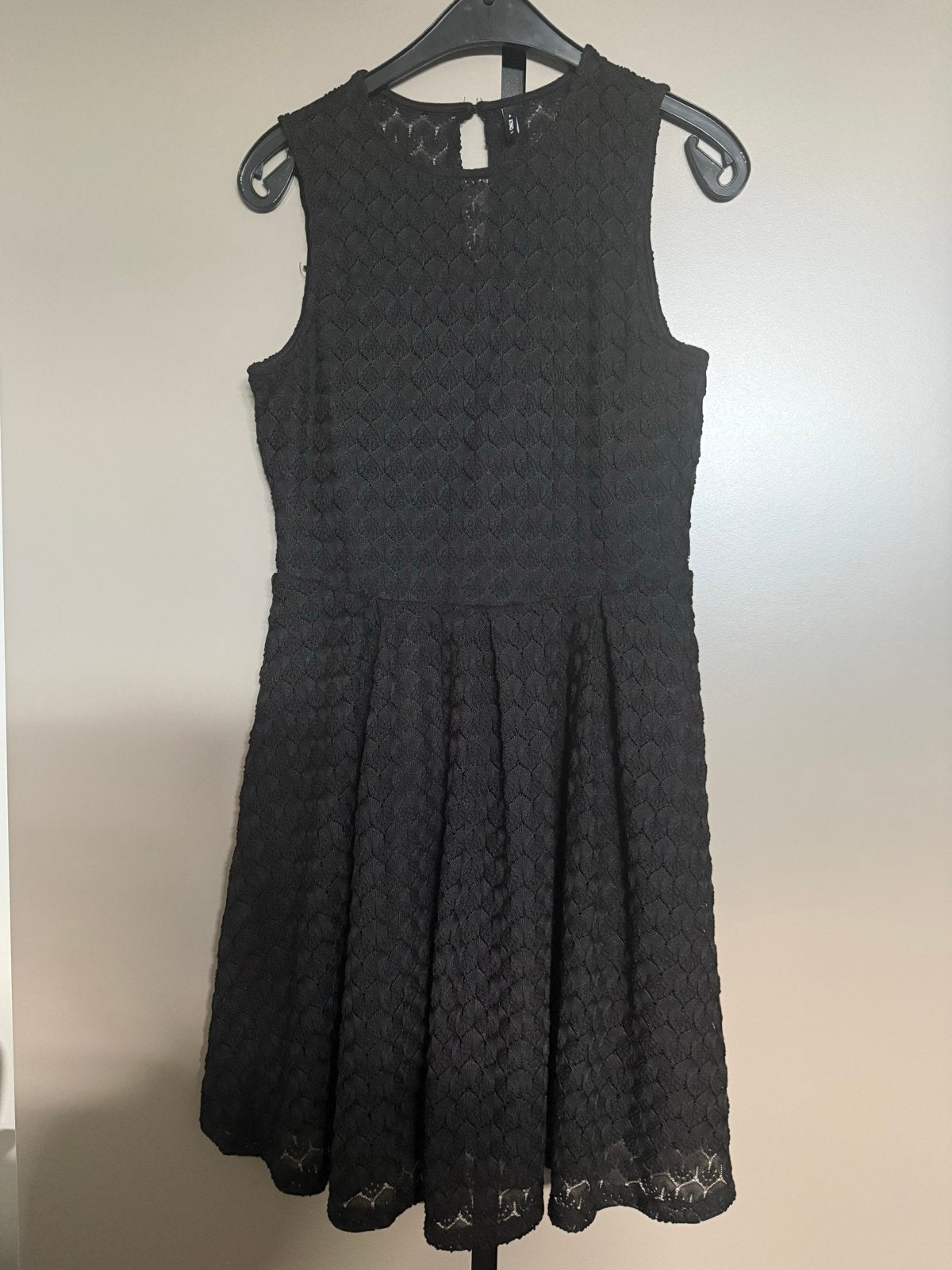 Elegant Zwart Kanten Jurkje - Maat M, Kleding | Dames, Jurken, Maat 38/40 (M), Zwart, Ophalen of Verzenden, Zo goed als nieuw