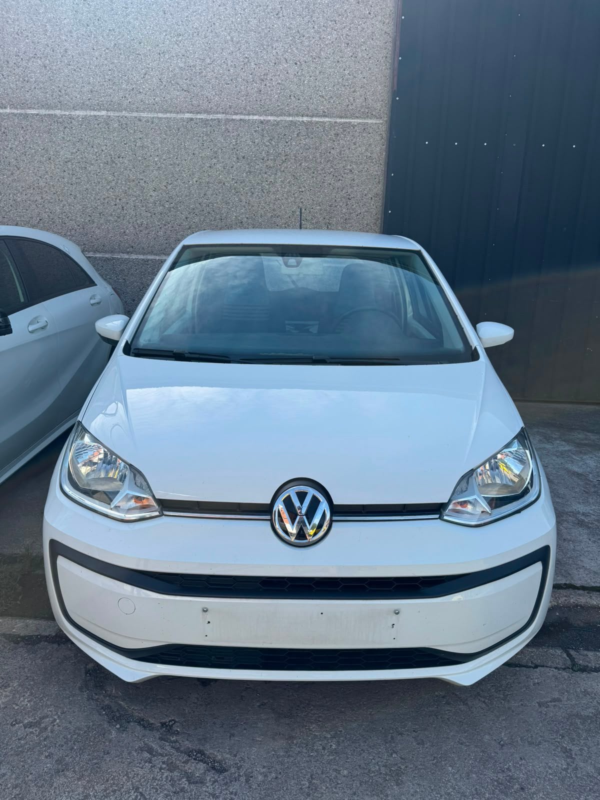 Voorkop Volkswagen Up facelift LC9A, Auto-onderdelen, Carrosserie en Plaatwerk, Ophalen of Verzenden, Rechts, Volkswagen, Bumper