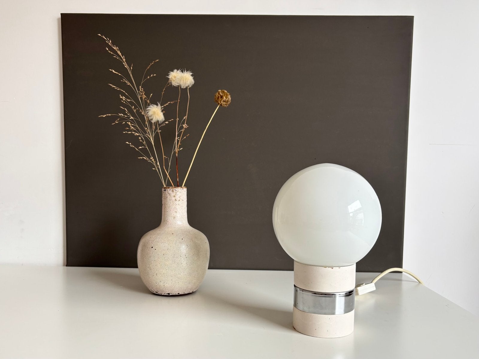 Vintage space age tafellamp met opaalglazen bol uit 70s, Met schakelaar, Wit, Gebruikt, -