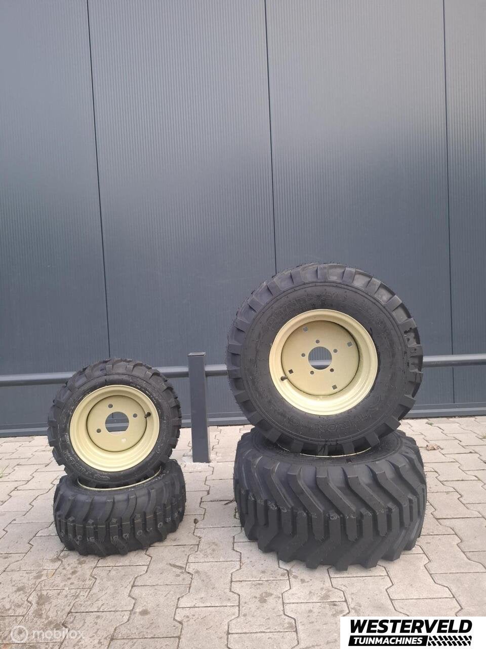 Nieuwe Yanmar SA222 / SA221 industriebanden op velg, Yanmar, Overige typen, Handelsplein, Info@westerveldtuinmachines.nl