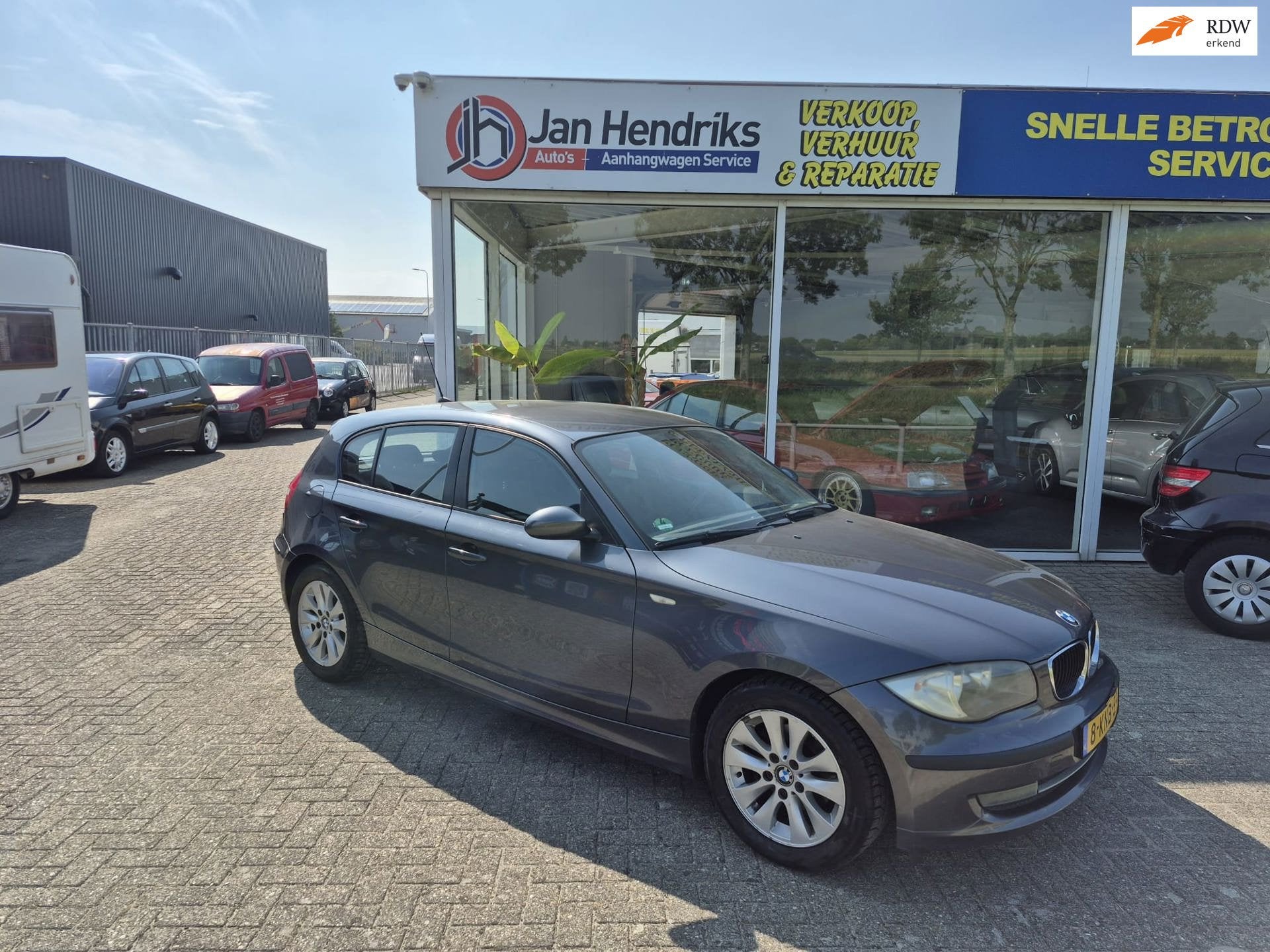 BMW 1-serie 116i, Auto's, 1596 cc, Gebruikt, 4 cilinders, 635 kg