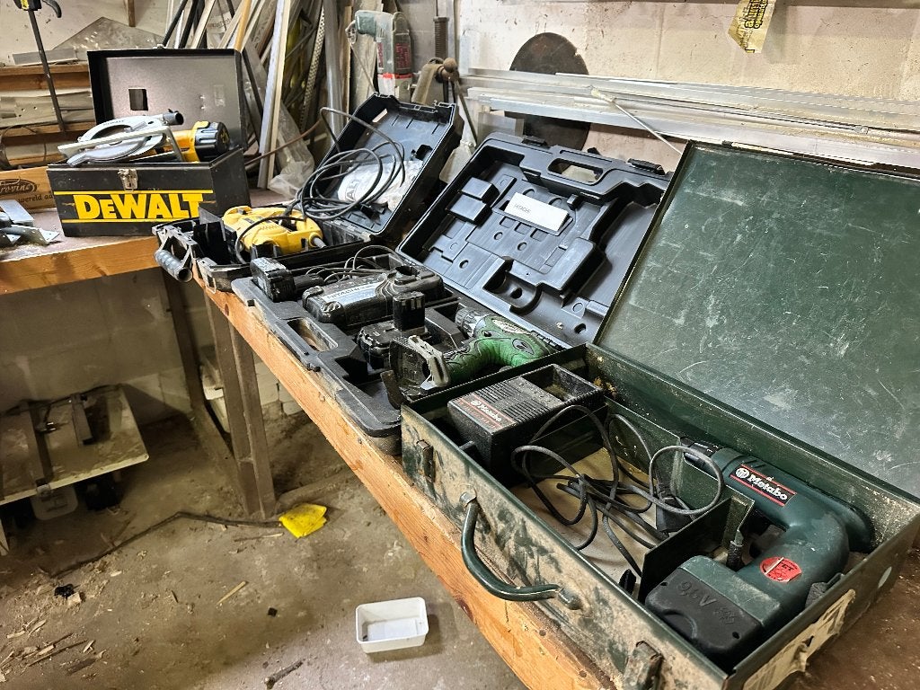 Partij gebruikt elektrisch handgereedschap accu en snoer, Ophalen, Gebruikt