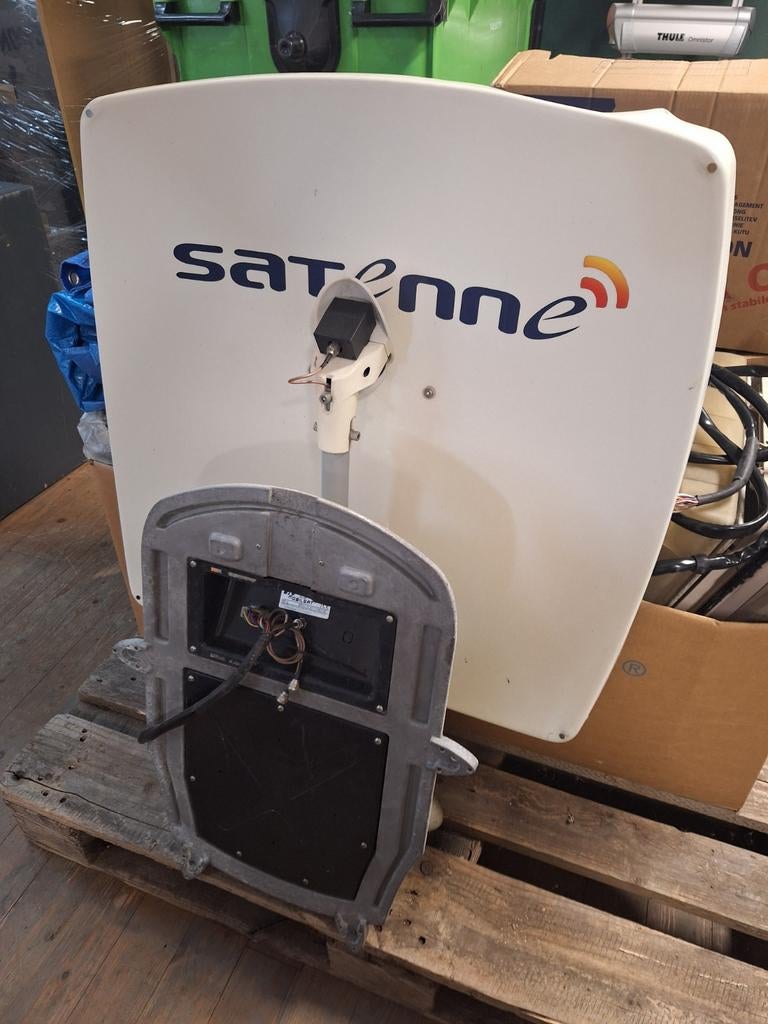 Moet weg !!! - Satellietantenne Satenne Mobilsat, Ophalen, Gebruikt, (Schotel)antenne, Overige merken