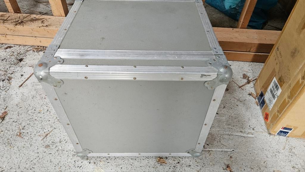Robuuste 19" Flightcase voor Apparatuur - Met Ventilatie, Ophalen of Verzenden, Gebruikt, Overige instrumenten, Flightcase