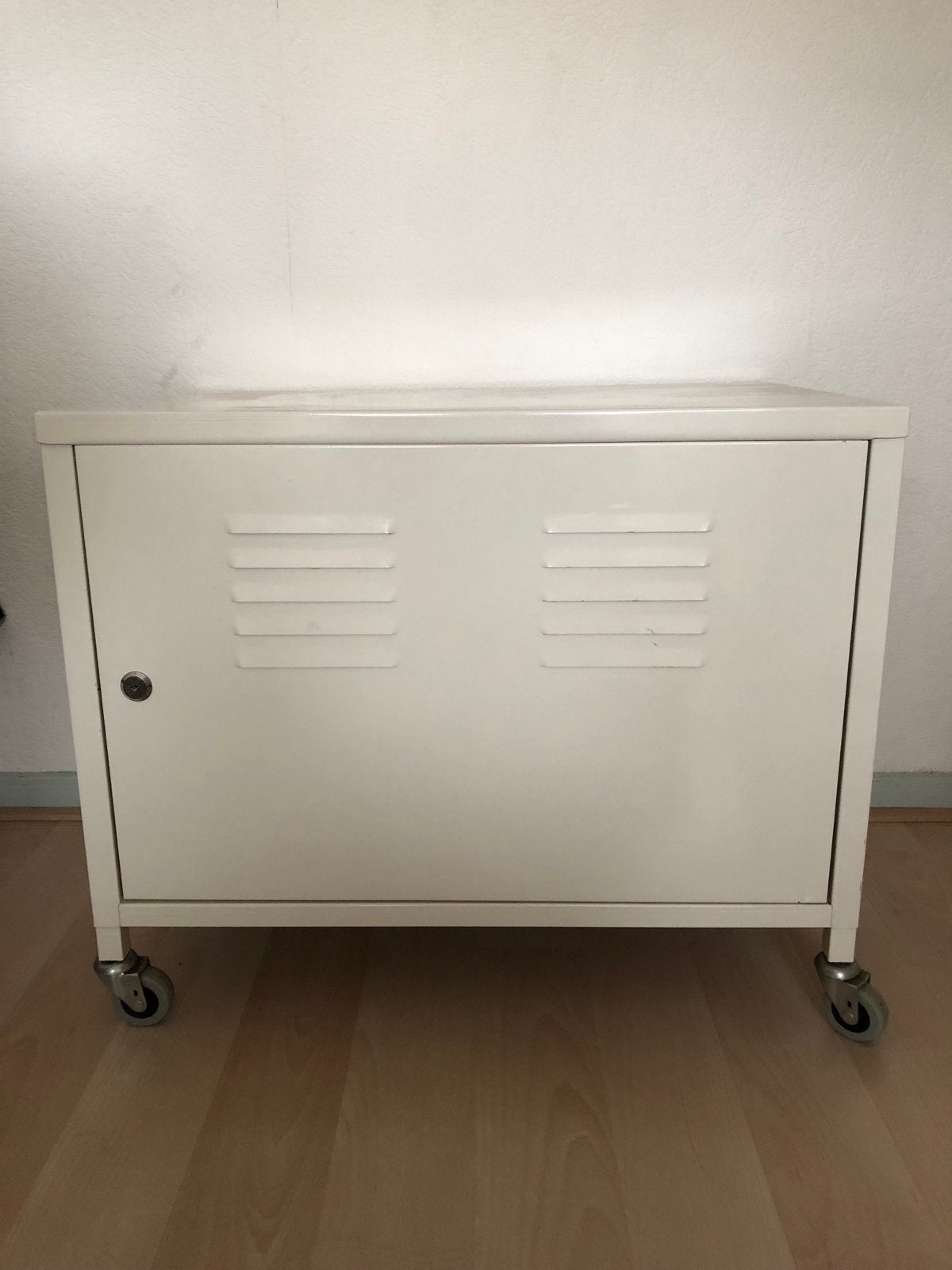 Ikea metalen rolkastje, Huis en Inrichting, Kasten | Overige, Ophalen, Gebruikt