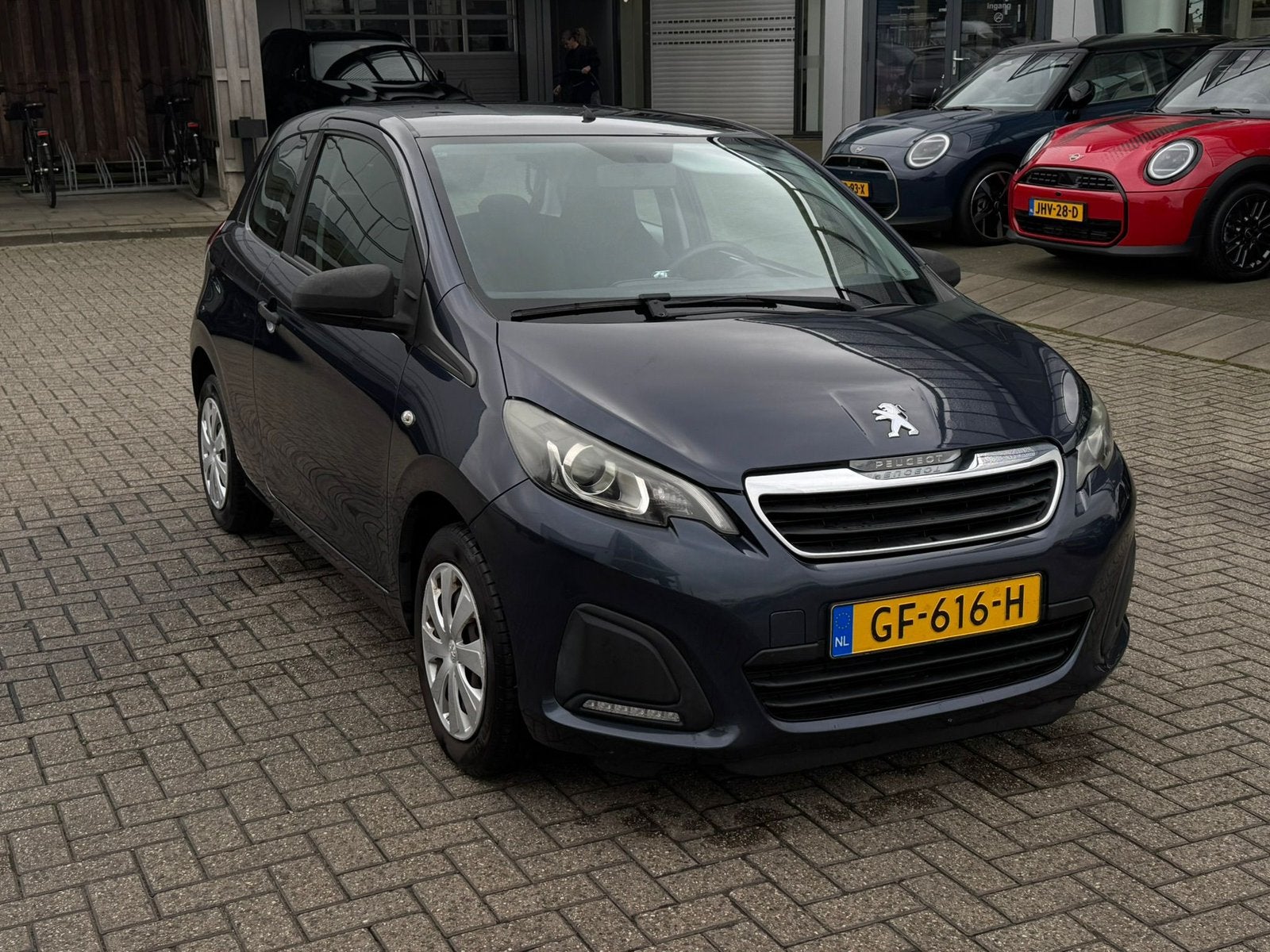 Peugeot 108 1.0 12V E-vti 68PK 3DR 2015 Blauw, Auto's, Voorwielaandrijving, Origineel Nederlands, Handgeschakeld, 26 km/l