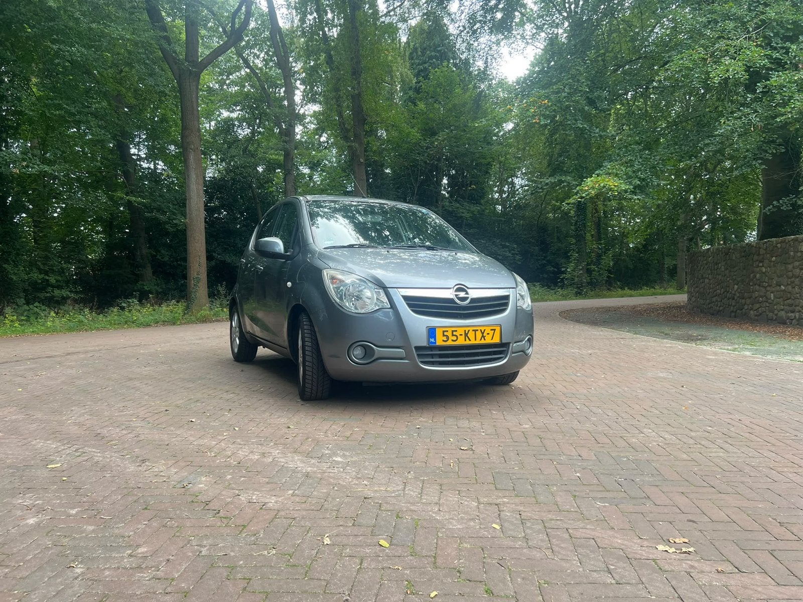 Opel Agila 2010 APK nov. 2027, Auto's, Stof, 40 €/maand, Zwart, 996 cc