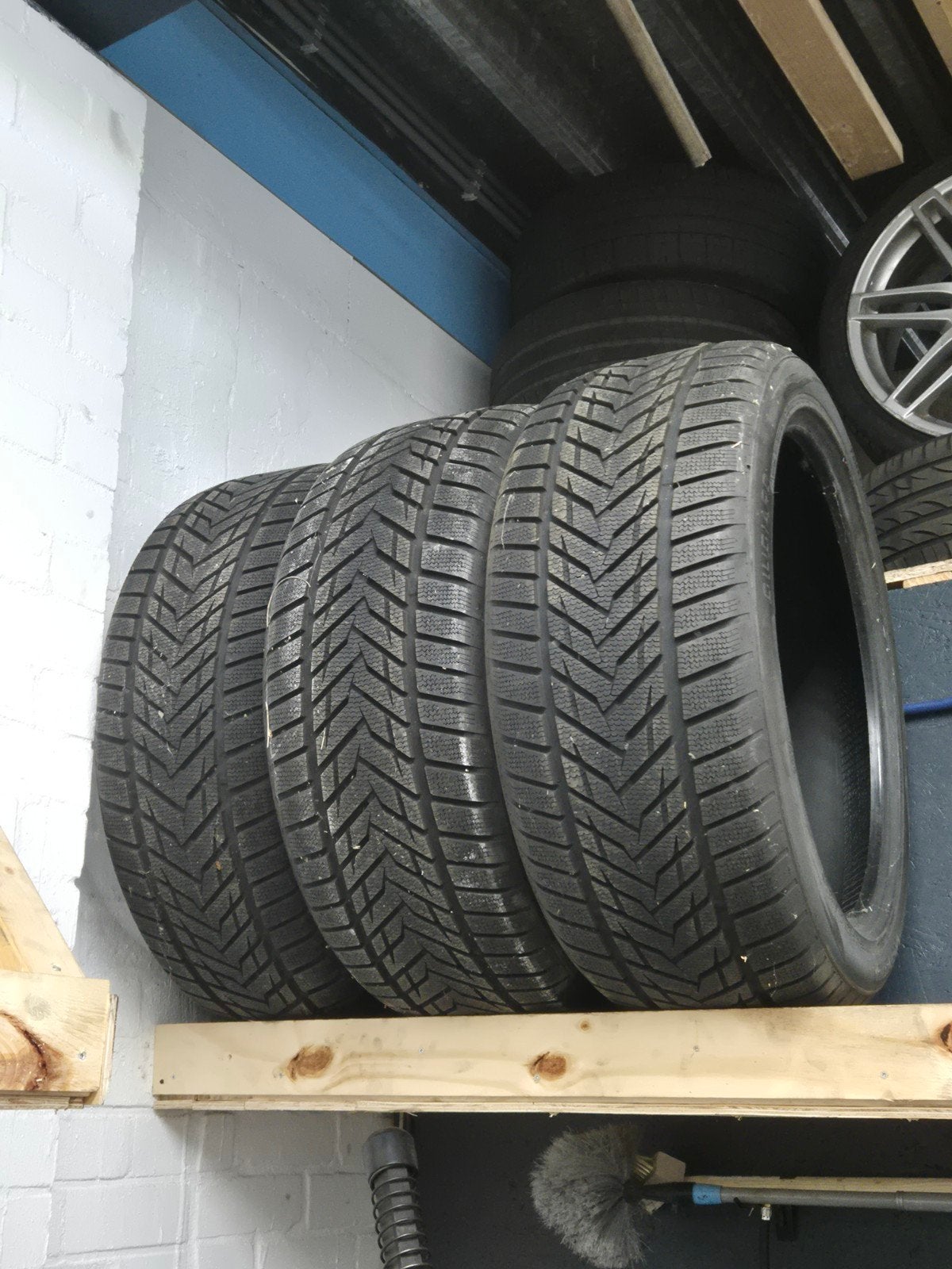 Vredestein Wintrac Xtreme S 285/40 R22 – 3 stuks – Audi SQ8, Auto-onderdelen, 285 mm, Overige maten, Band(en), Winterbanden