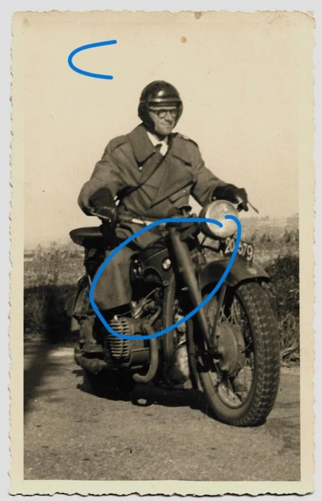 BMW motor man met helm fotokaart, Verzamelen, Ophalen of Verzenden, 1920 tot 1940, Ongelopen, Voertuig