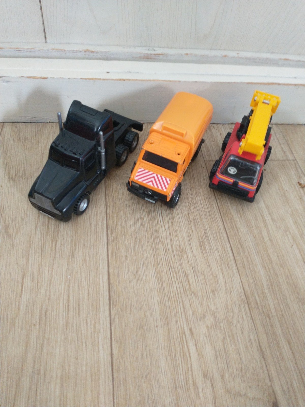 Drie mooie vrachtwagen s, Ophalen of Verzenden, Zo goed als nieuw