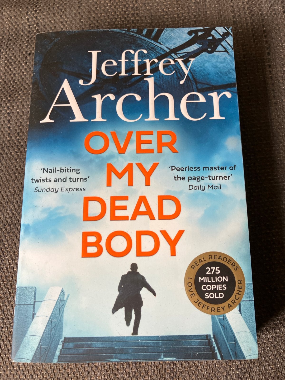Jeffrey Archer - Over My Dead Body (Engels), Ophalen of Verzenden, Zo goed als nieuw, Europa overig