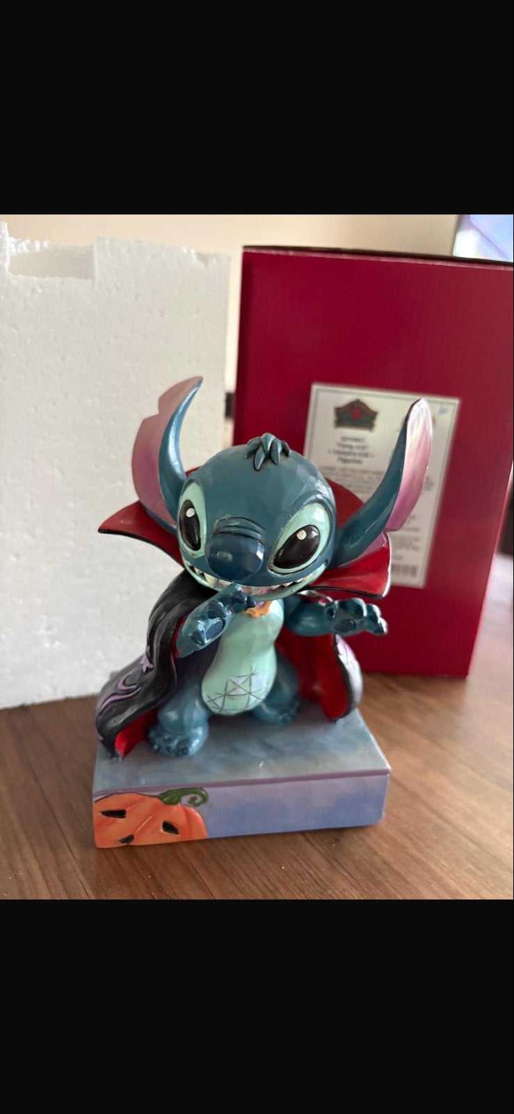 Disney Traditions Stitch Vampire 626 Beeldje Halloween, Ophalen of Verzenden, Overige figuren, Zo goed als nieuw, Beeldje of Figuurtje