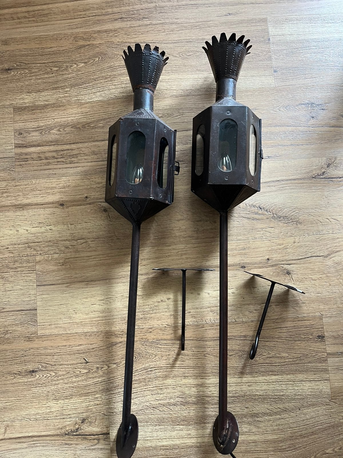 2 stallampen, Ophalen, Zo goed als nieuw, E14 (klein), Led-lamp
