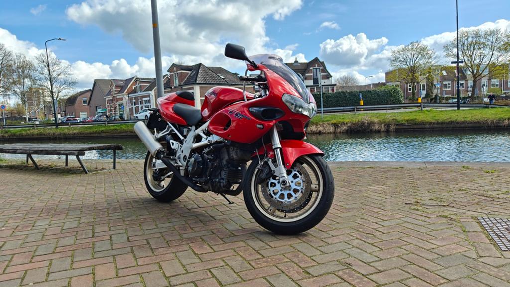 Suzuki TL1000S 125PK V-Twin | Brutale sportmotor | Bitubo, Motoren, Motoren | Suzuki, 2 cilinders, Motorrijbewijs A, Gebruikt