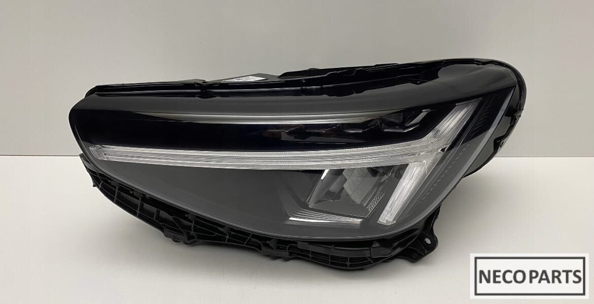 VOLVO XC40 XC 40 FACELIFT VOL LED KOPLAMP LINKS 32338908, Gebruikt, -, -, Ophalen of Verzenden