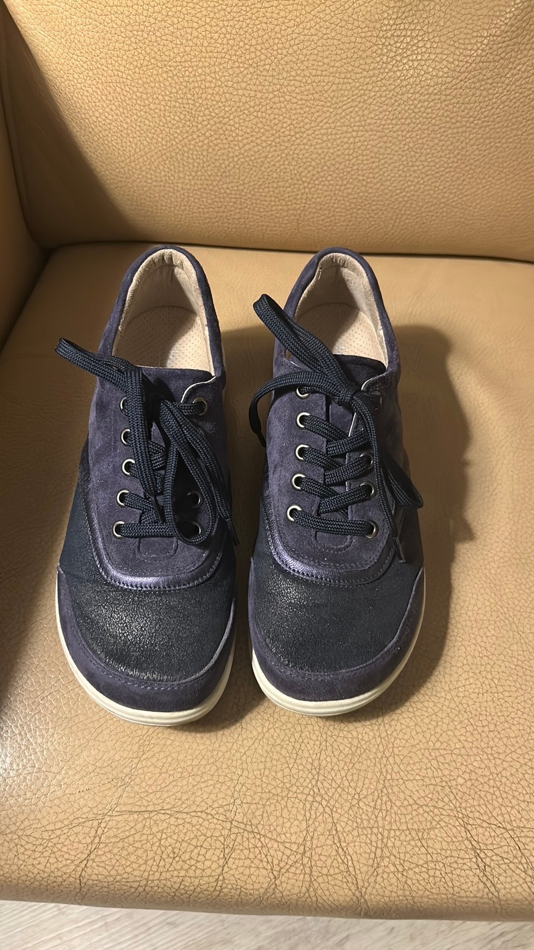 Helvesko sneakers donkerblauw maat 38, Kleding | Dames, Ophalen of Verzenden, Zo goed als nieuw, Blauw, Sneakers of Gympen
